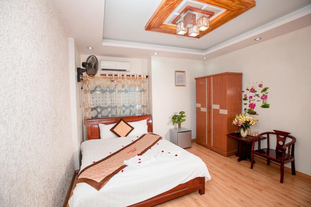 Halong Party Hostel Ha Long Exterior photo