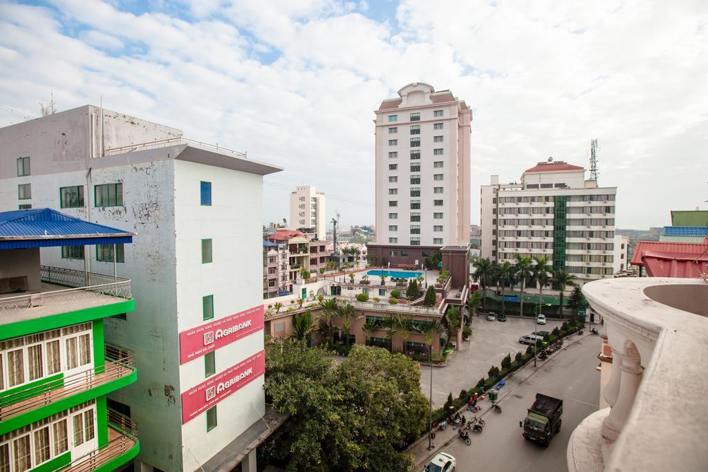 Halong Party Hostel Ha Long Exterior photo