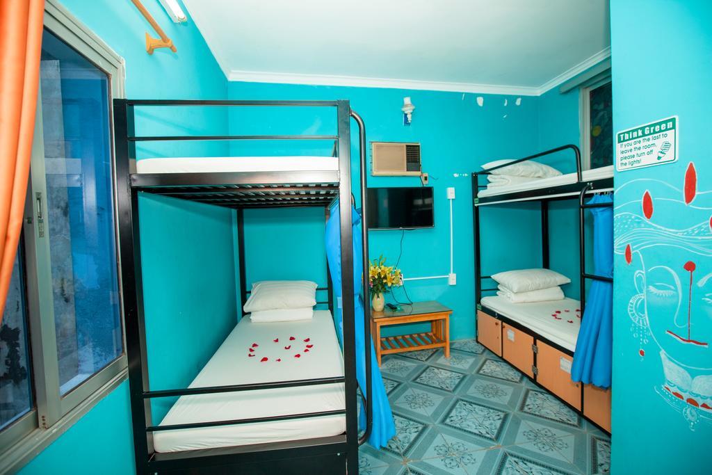 Halong Party Hostel Ha Long Exterior photo