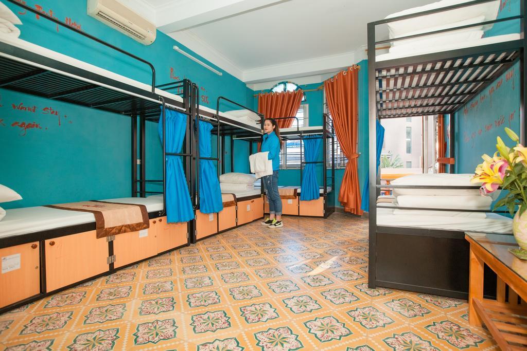 Halong Party Hostel Ha Long Exterior photo