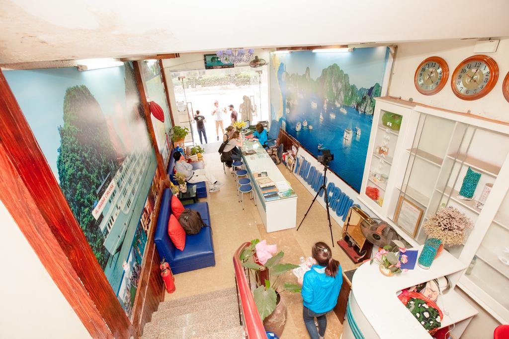 Halong Party Hostel Ha Long Exterior photo